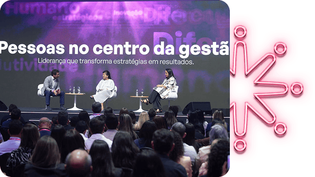 Palestrantes do IOB Day conversam no palco